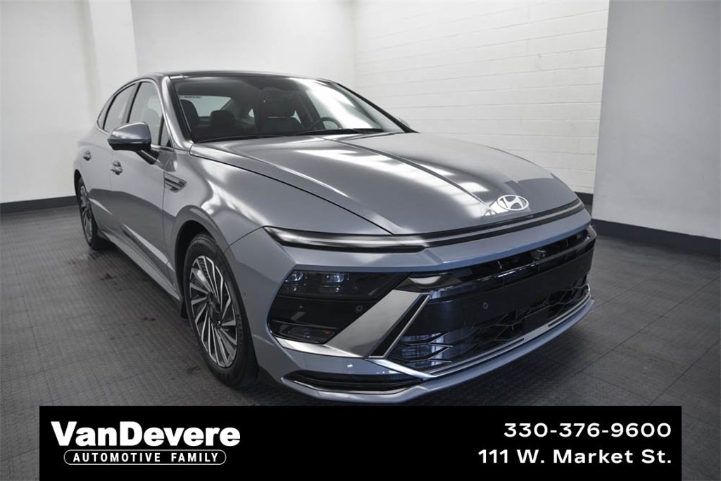 Used 2024 Hyundai Sonata Limited
