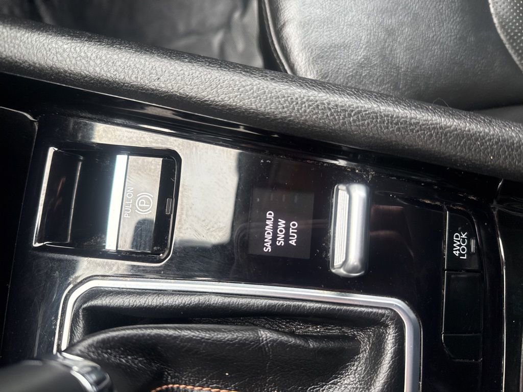 Used 2022 Jeep Compass Limited image 30