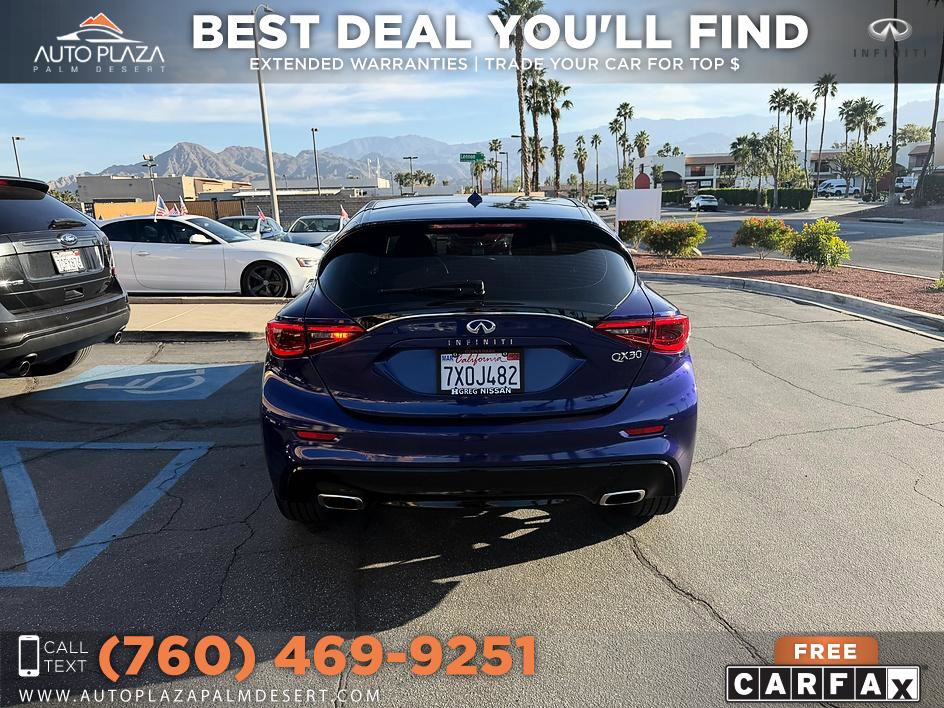 Used 2017 INFINITI QX30 image 17