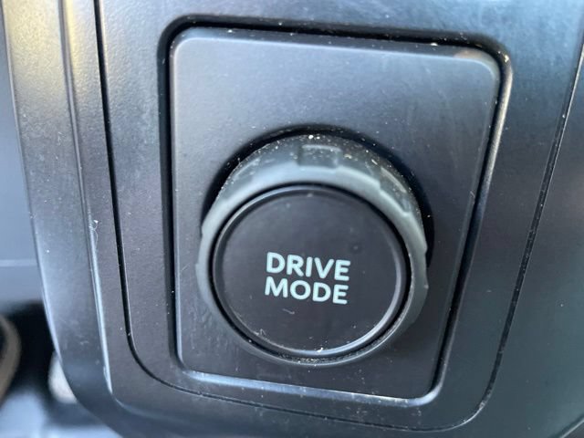 Used 2022 Ford F150 XL w/ Equipment Group 101A High RWD image 39