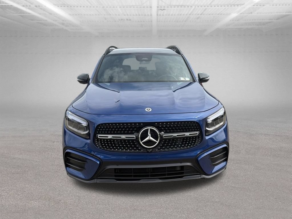 Used 2026 Mercedes-Benz GLB 250 4MATIC image 8