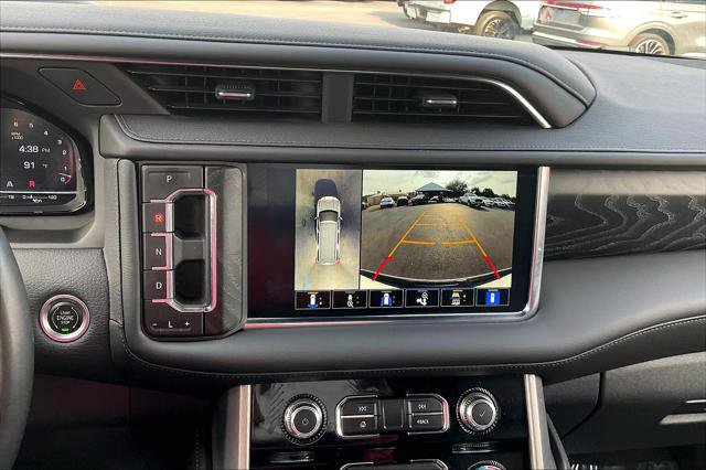 Used 2024 GMC Yukon Denali image 13