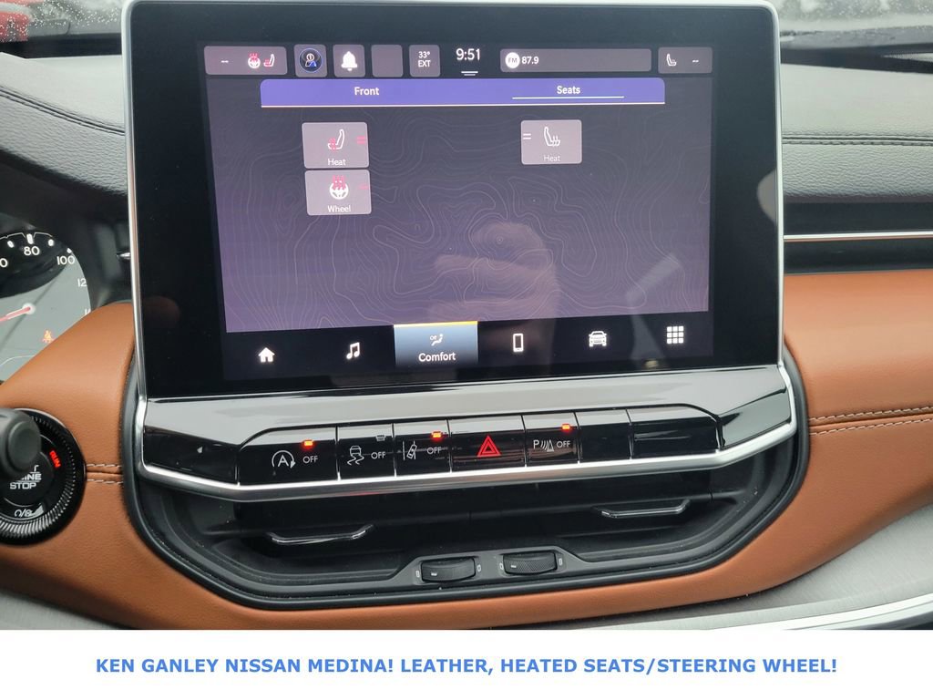 Used 2023 Jeep Compass Limited image 27