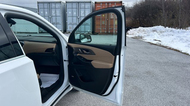 Certified 2023 Chevrolet Traverse Premier image 53