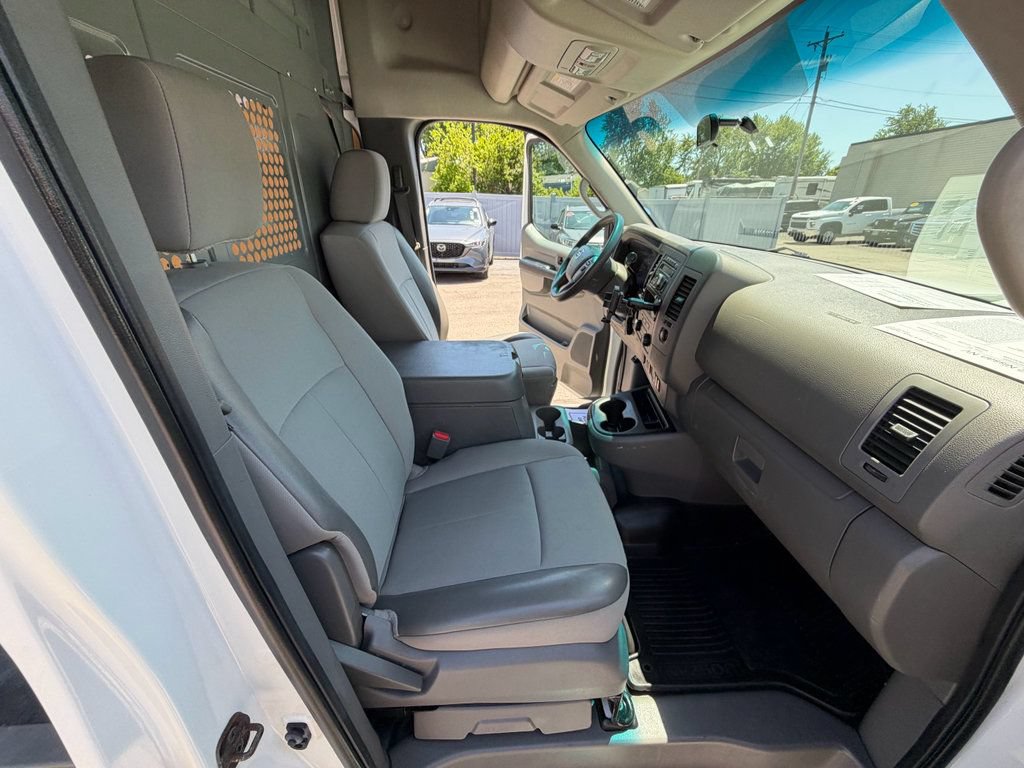 Used 2012 Nissan NV 2500 SV w/ Side Curtain Airbag Pkg RWD image 33