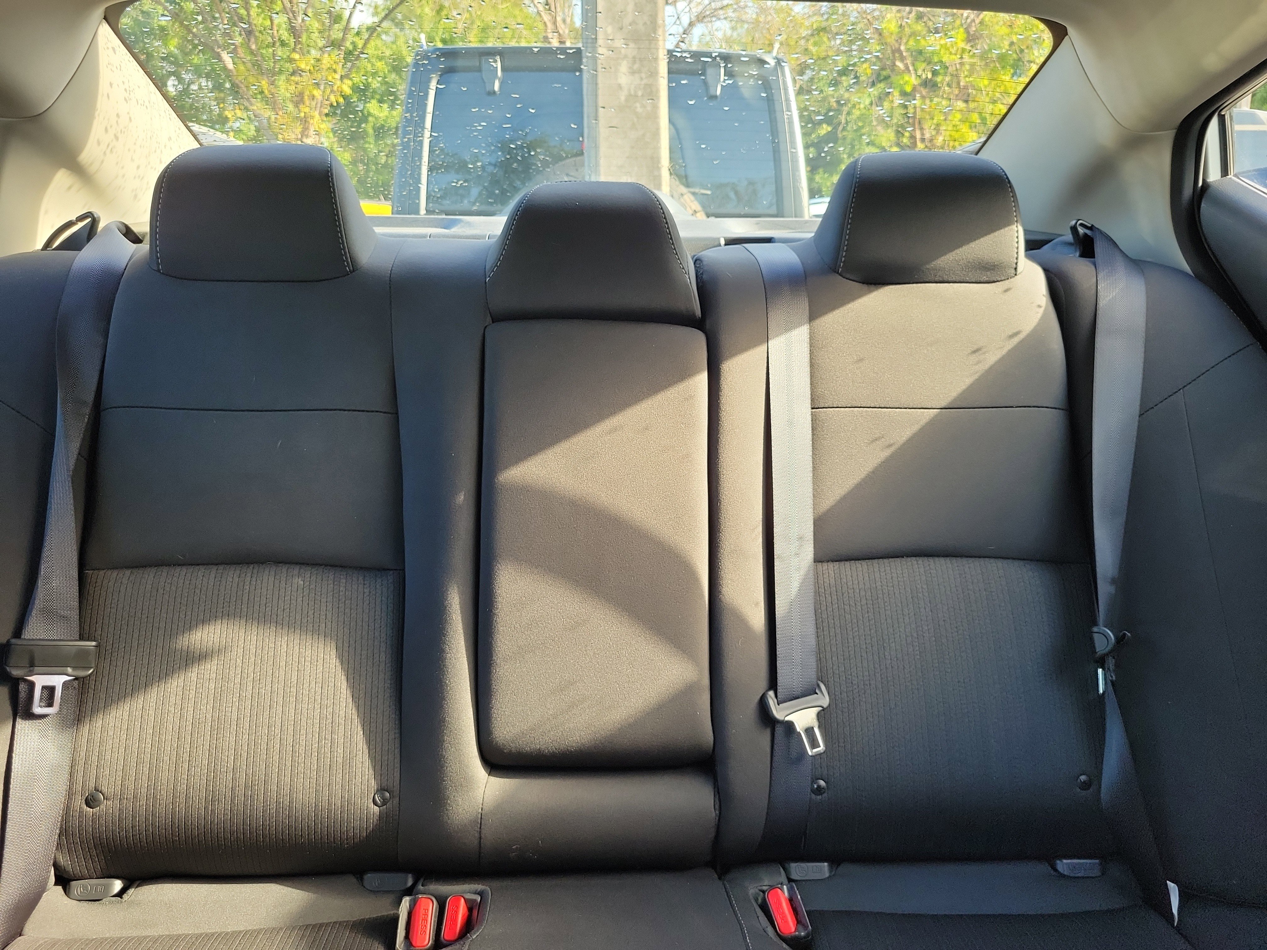 Used 2025 Nissan Altima 2.5 SV image 15