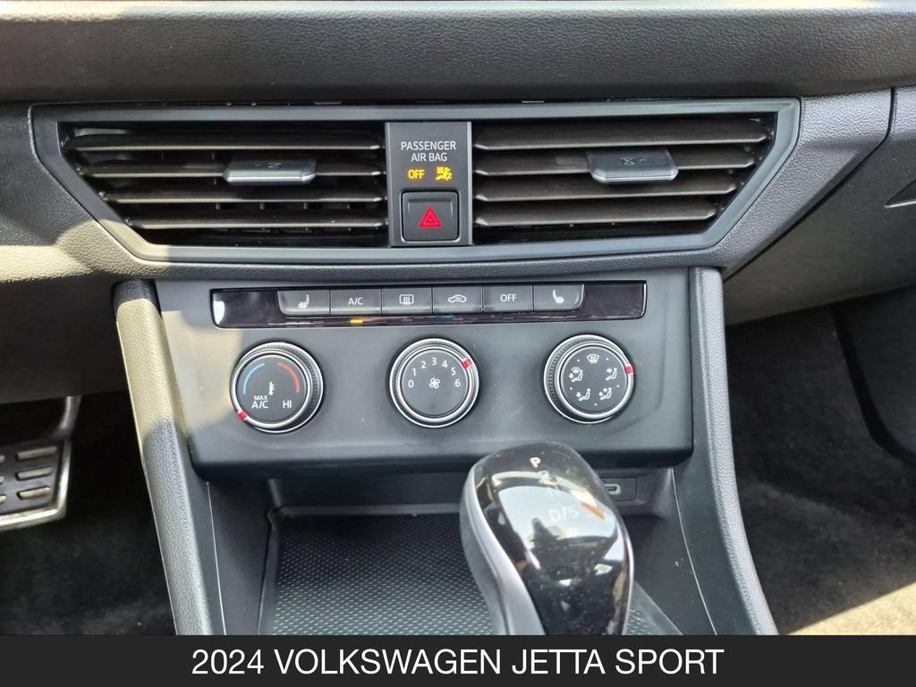 Used 2024 Volkswagen Jetta Sport FWD image 22