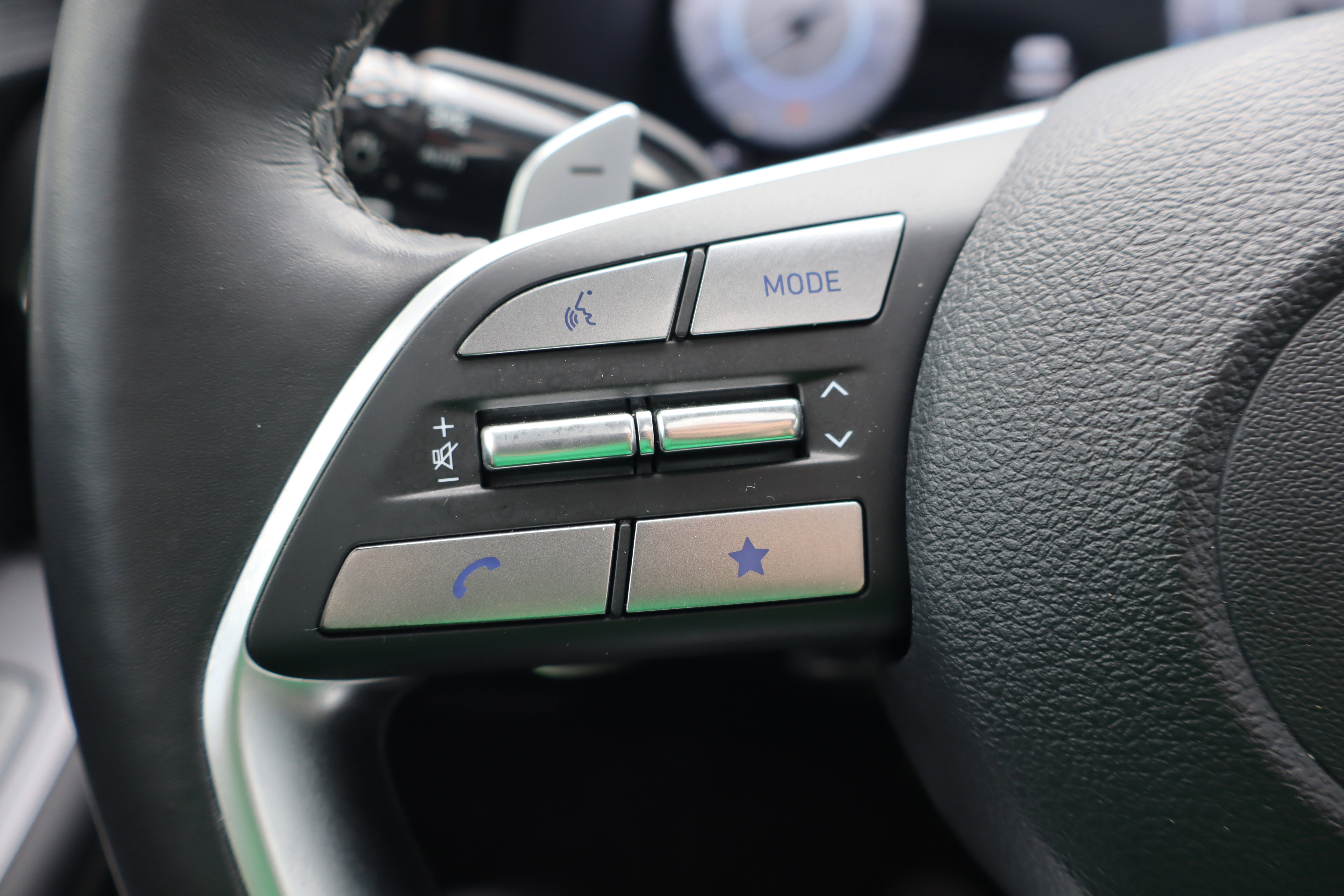 Used 2024 Hyundai Palisade Limited image 17