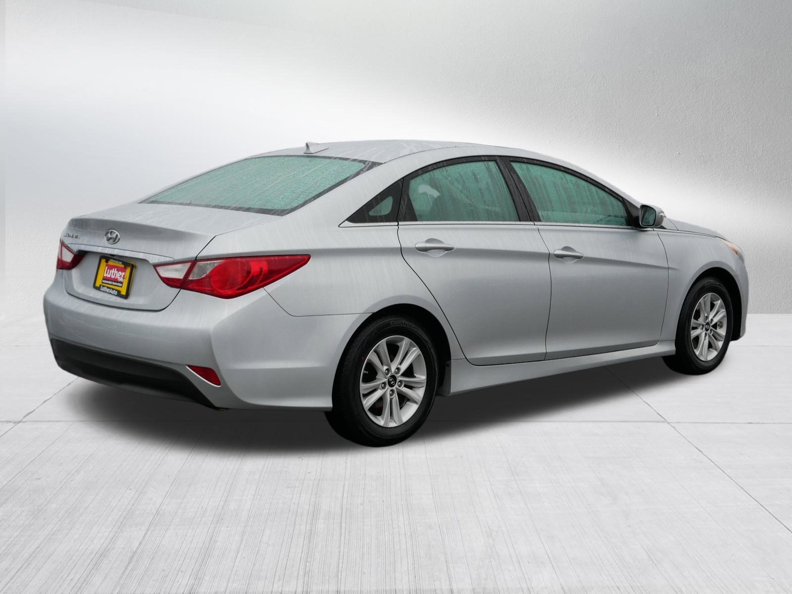 Used 2014 Hyundai Sonata GLS w/ Popular Equipment Group 2 image 7