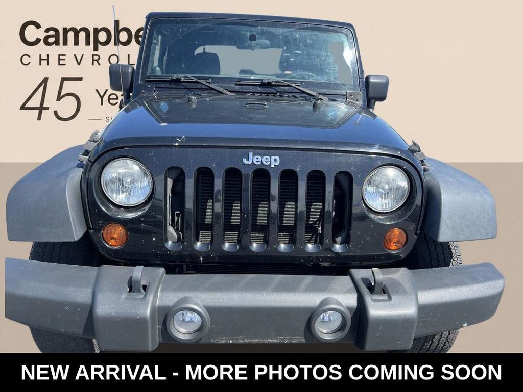 Used 2013 Jeep Wrangler Sport AWD/4WD image 8