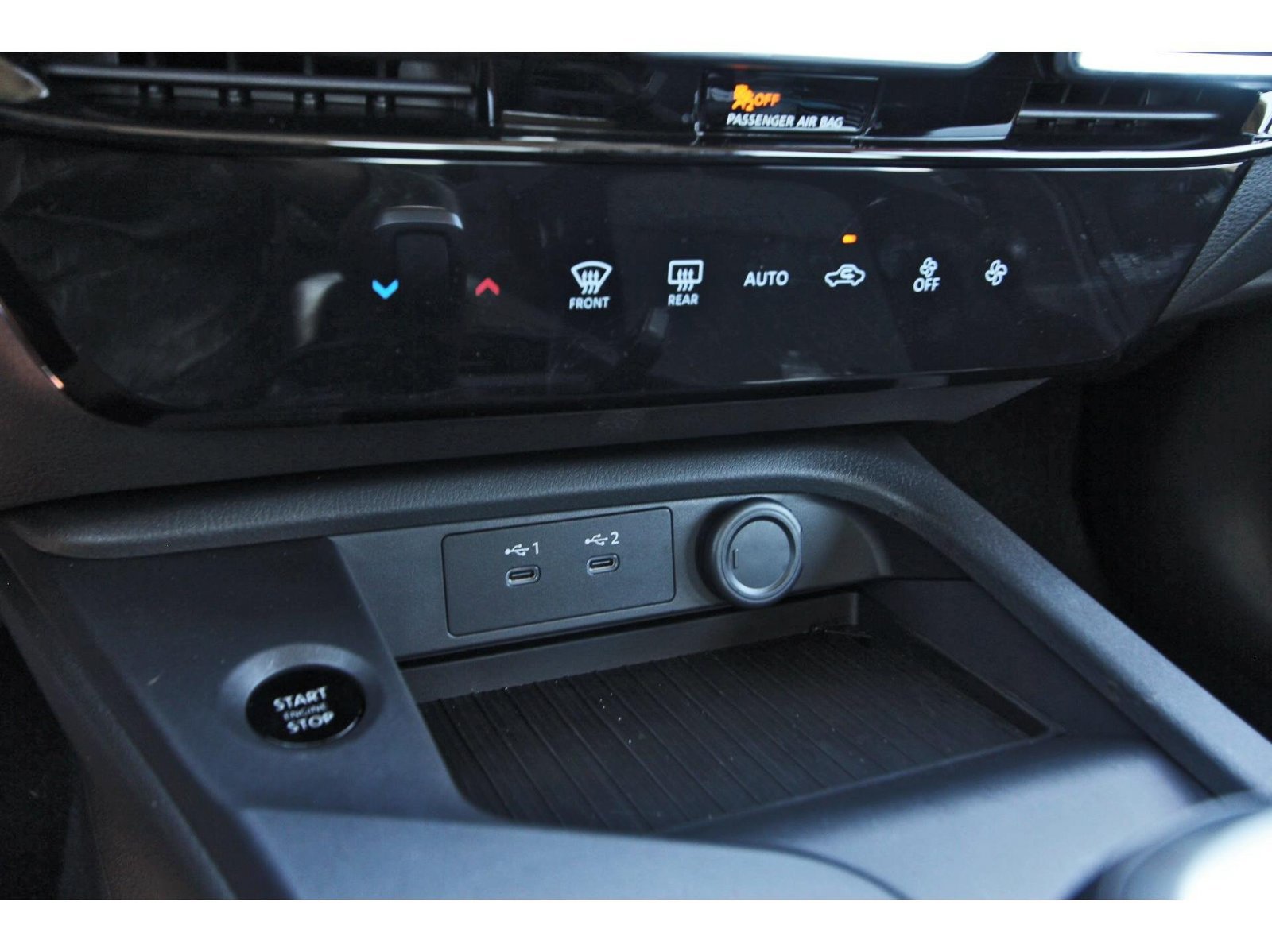 Certified 2026 Nissan Sentra SV w/ Floor Mat Package FWD image 26