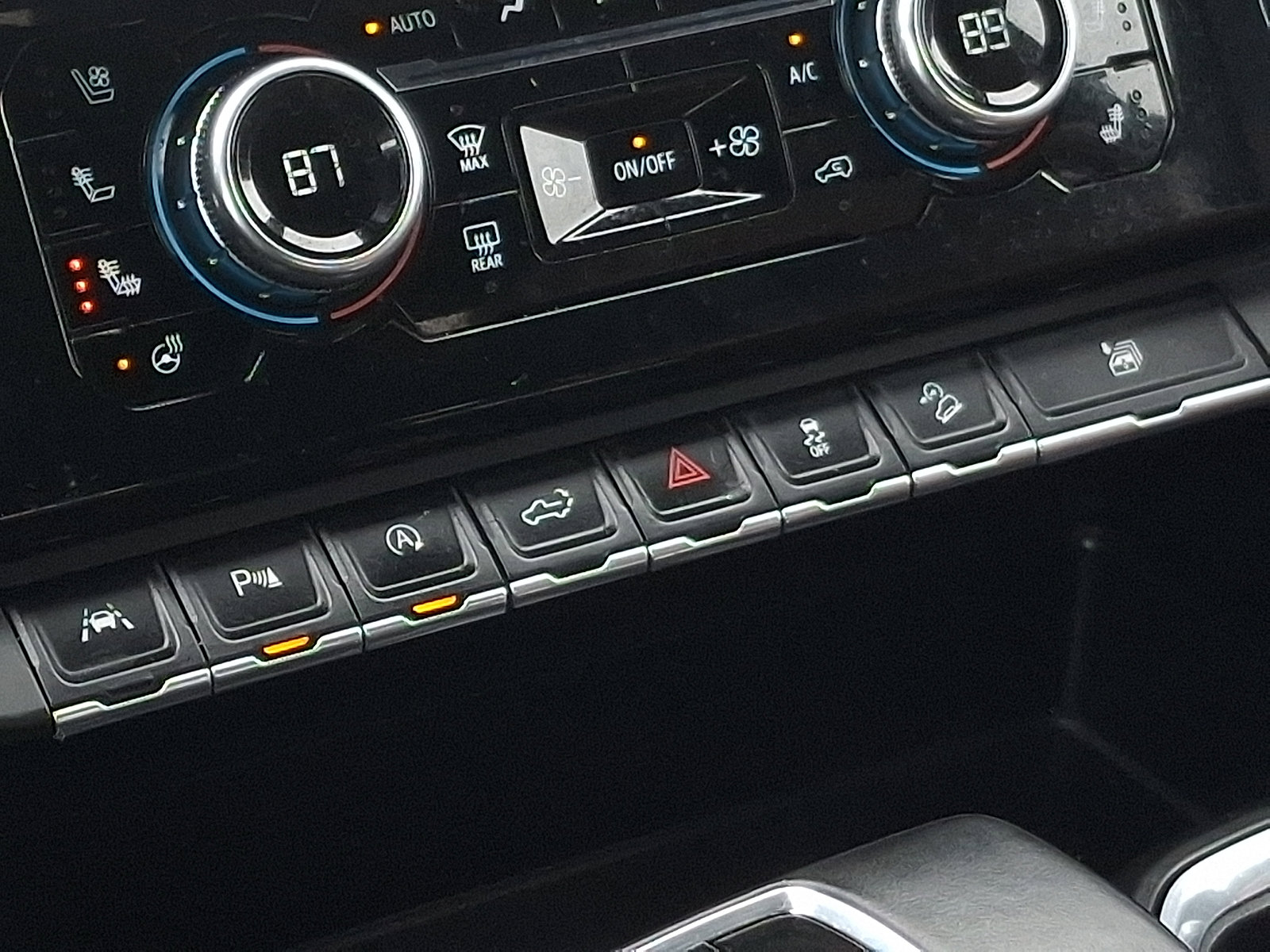 Used 2024 GMC Sierra 1500 Denali Ultimate image 26