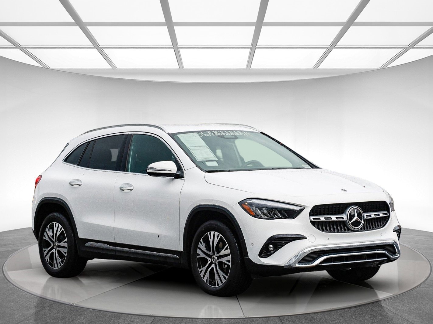 Used 2025 Mercedes-Benz GLA 250 4MATIC image 5