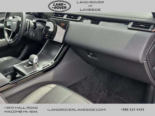 Used 2026 Land Rover Range Rover Velar Dynamic SE AWD/4WD image 19