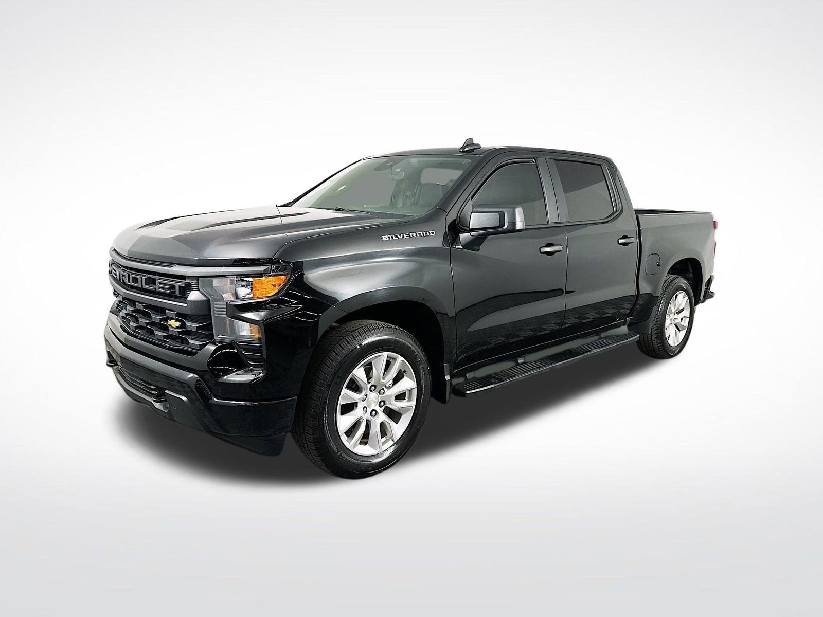 Used 2024 Chevrolet Silverado 1500 Custom image 4