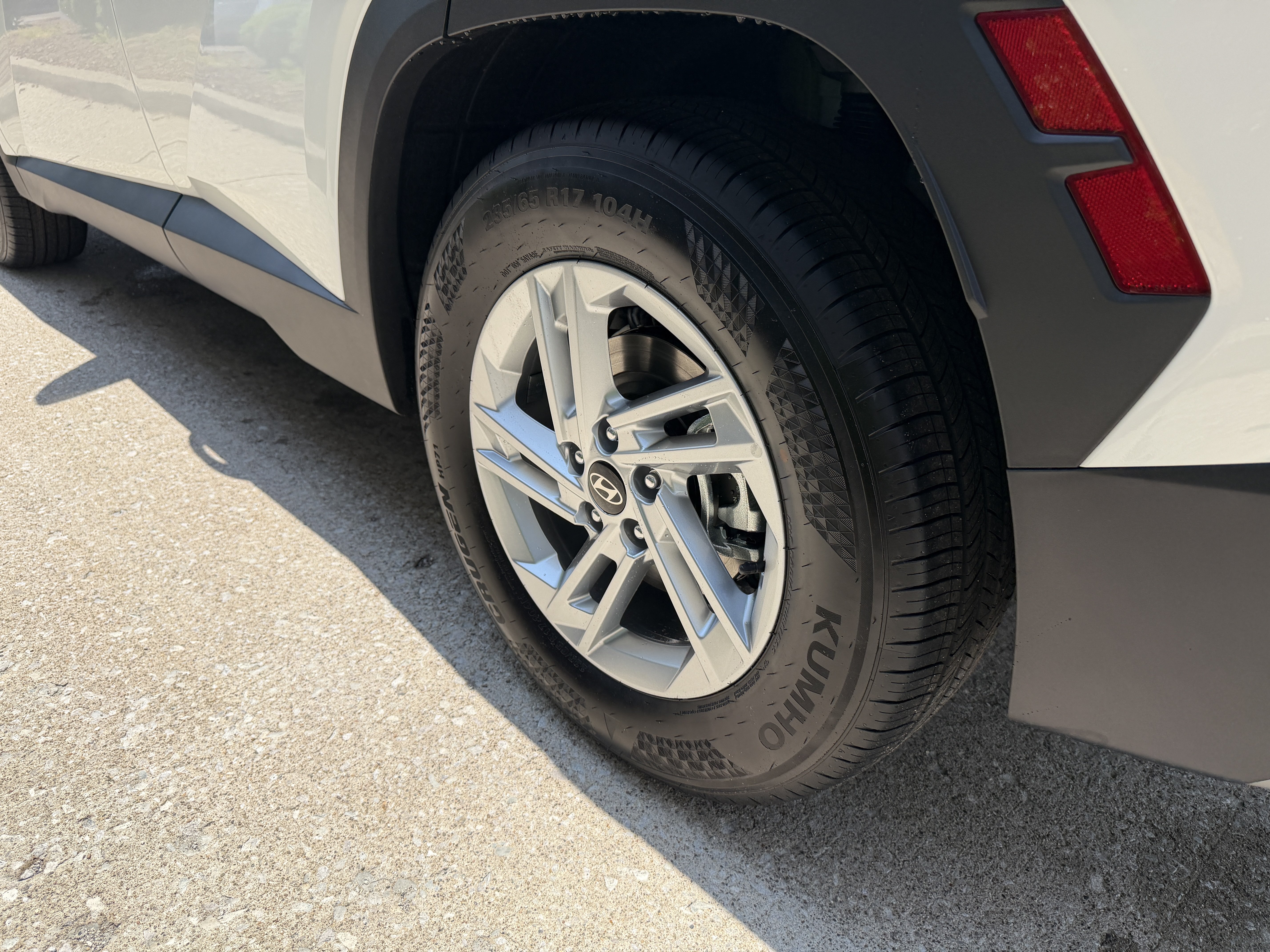 Used 2026 Hyundai Tucson SE FWD image 13