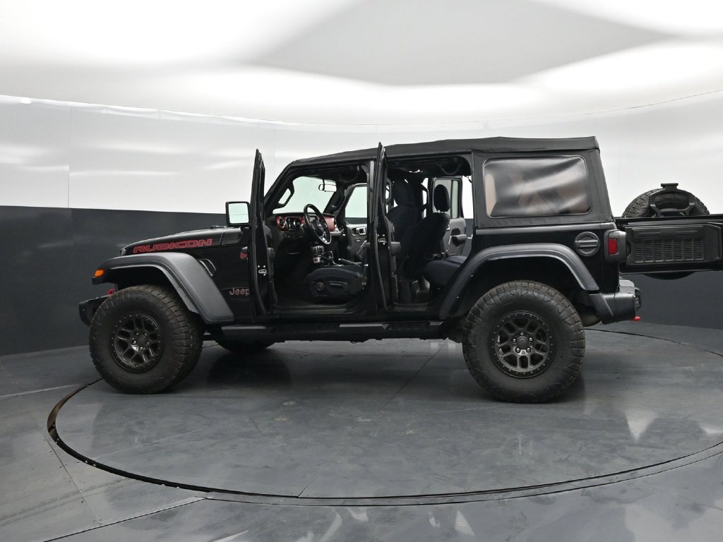 Used 2021 Jeep Wrangler Unlimited Rubicon w/ Xtreme Recon 35" Tire Package AWD/4WD image 35