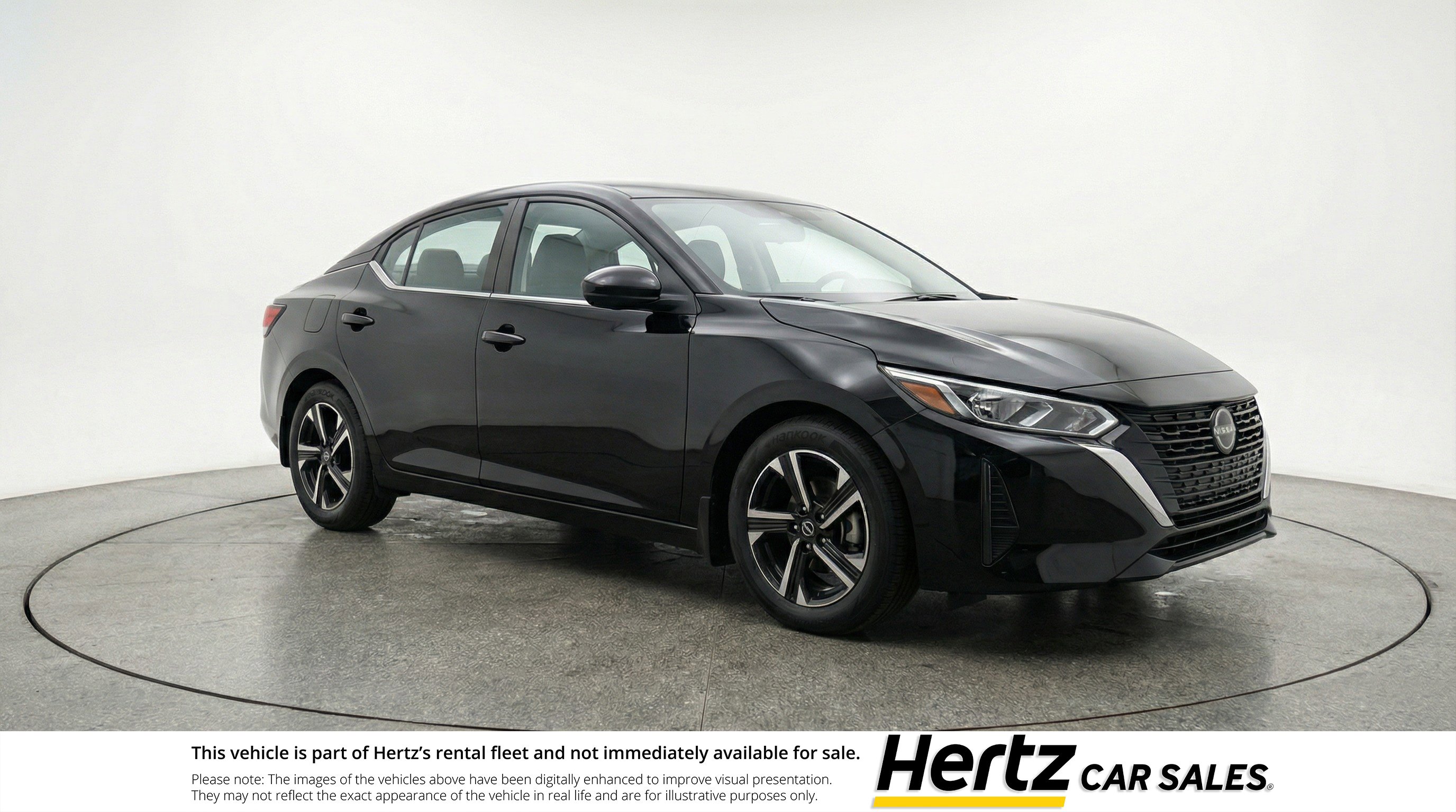 Used 2025 Nissan Sentra SV image 1