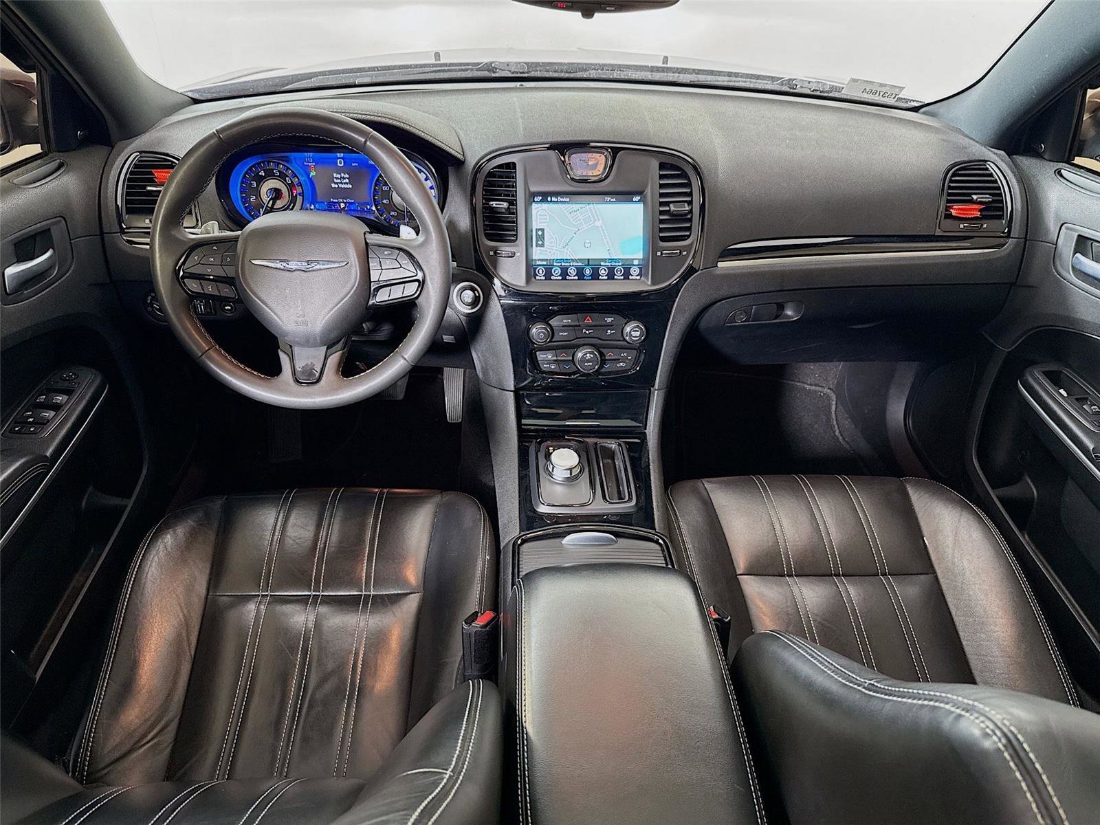 Used 2023 Chrysler 300 S RWD image 3