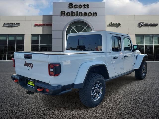 New 2026 Jeep Gladiator Mojave w/ Steel Bumper Group AWD/4WD image 4