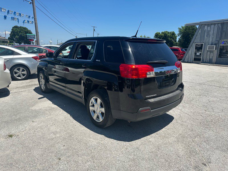 Used 2011 GMC Terrain SLE image 8