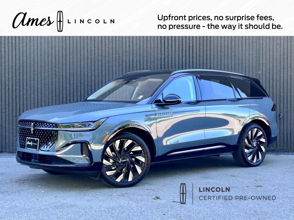 Used 2026 Lincoln Nautilus Reserve w/ Jet Appearance Package AWD/4WD image 1