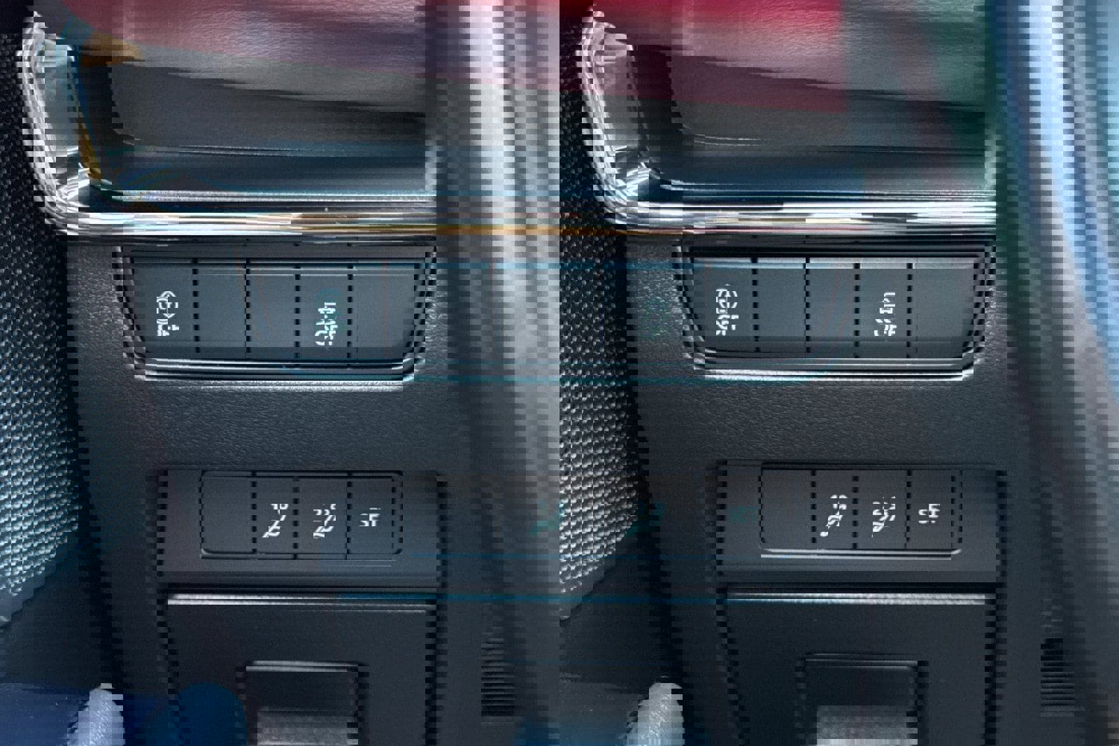 Used 2022 MAZDA MAZDA3 s image 31