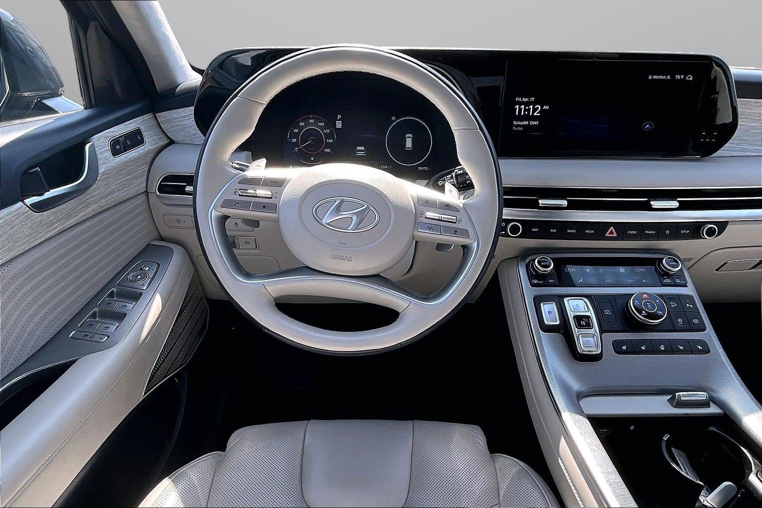 Used 2023 Hyundai Palisade Calligraphy image 5