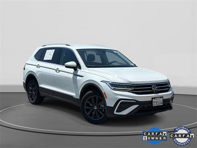 Certified 2024 Volkswagen Tiguan SE