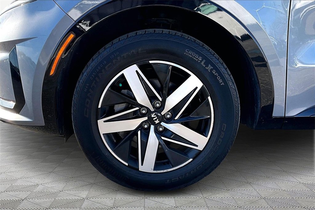 Used 2021 Kia Sorento S image 9