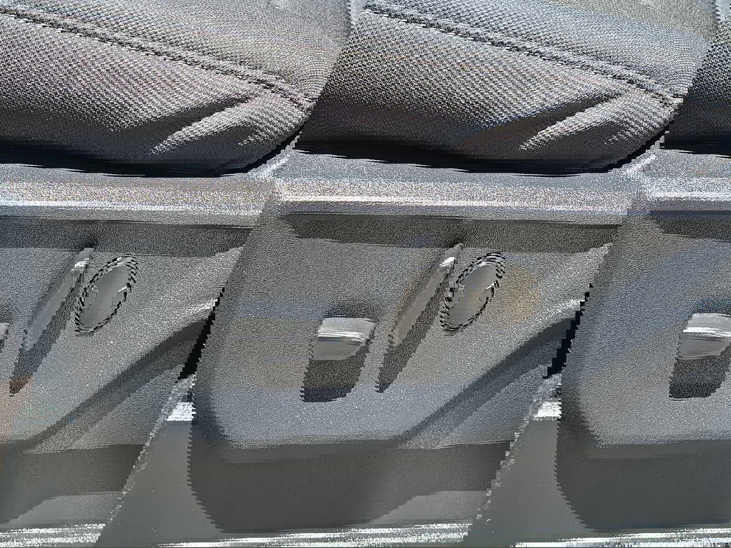 Certified 2022 Ford F150 XLT w/ Equipment Group 302A High image 20