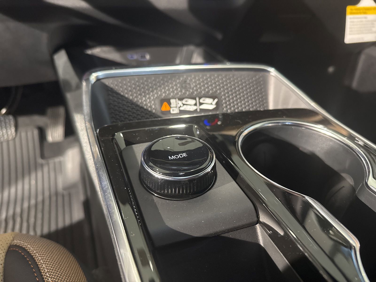 New 2026 Chevrolet Equinox ACTIV w/ Convenience Package III image 27