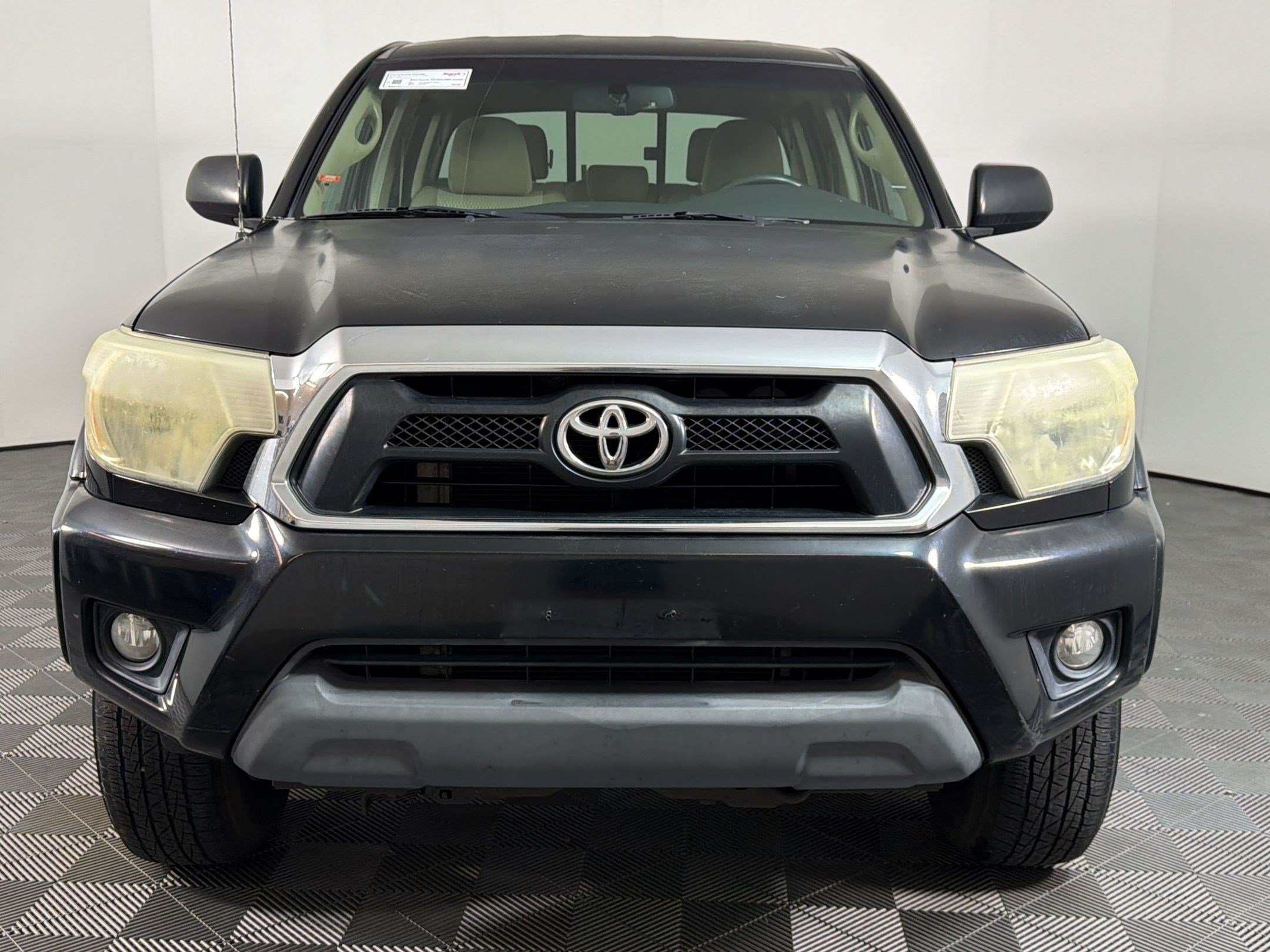 Used 2013 Toyota Tacoma 4x4 Double Cab w/ SR5 Pkg image 5
