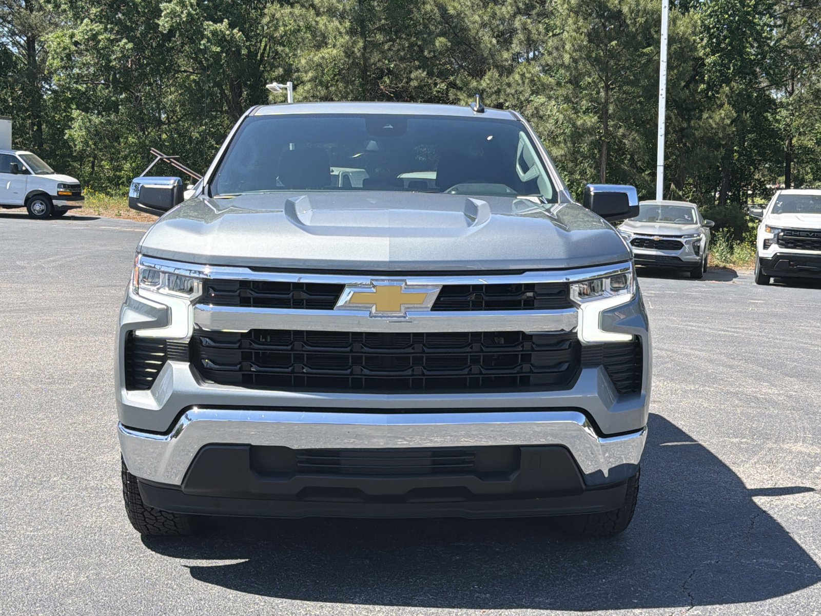 Used 2025 Chevrolet Silverado 1500 LT w/ Protection Package image 6