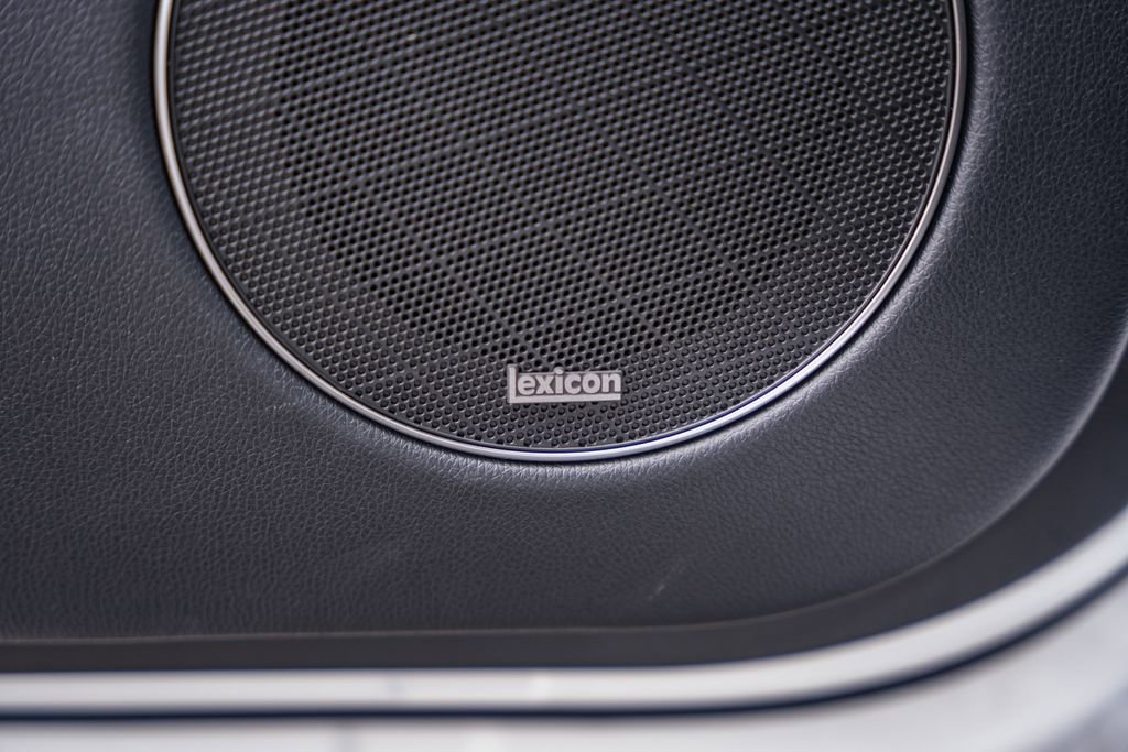 Used 2025 Genesis GV70 3.5T Sport w/ Sport Advanced Package image 40