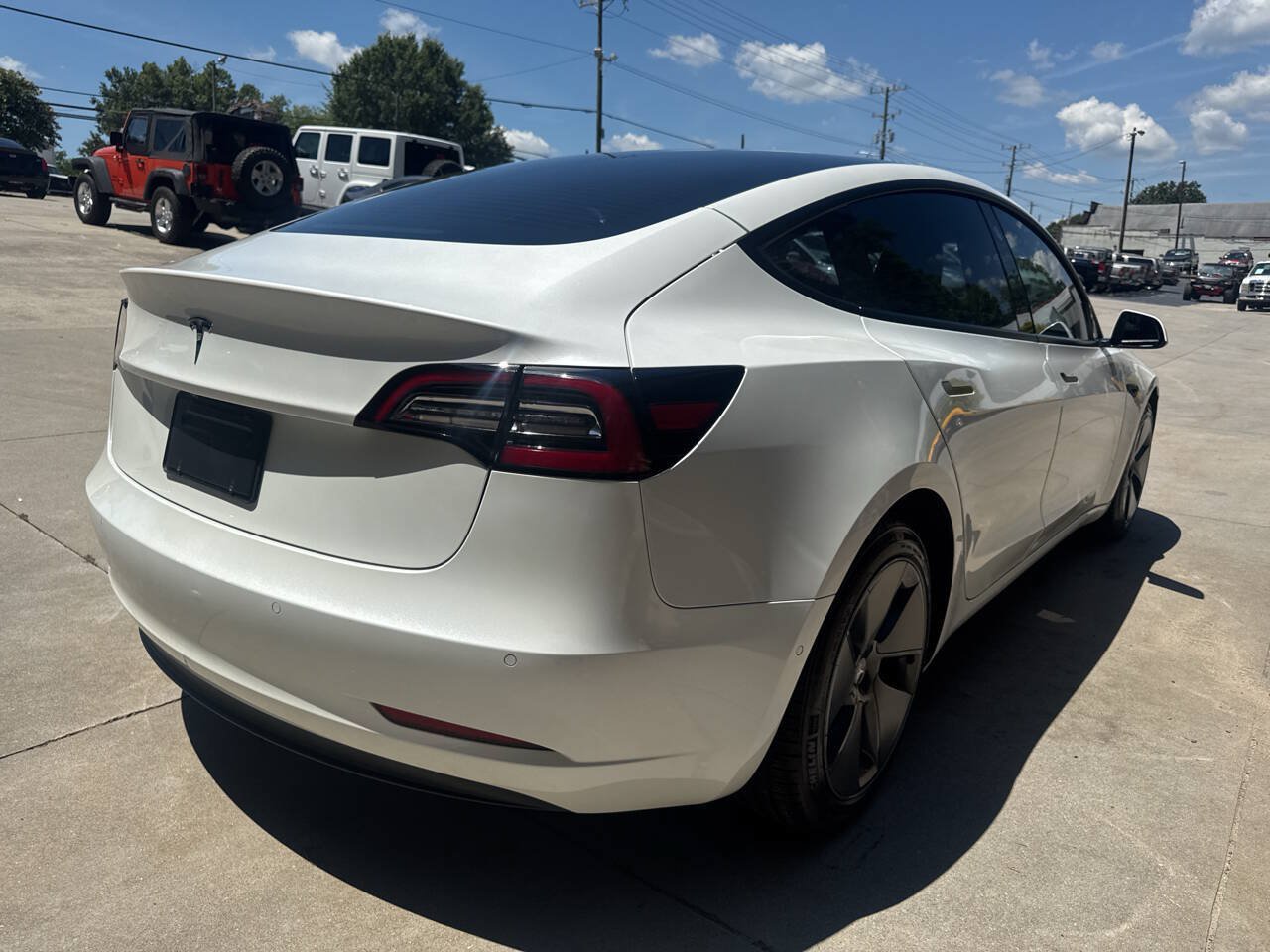 Used 2022 Tesla Model 3 Standard Range RWD image 6