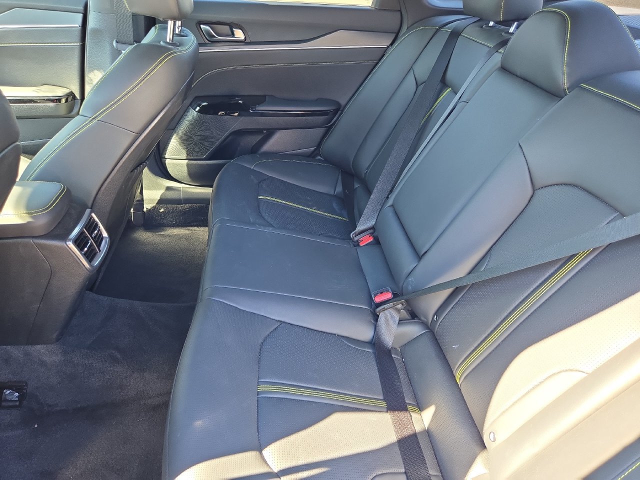 Used 2025 Kia K5 GT w/ GT1 Package FWD image 24