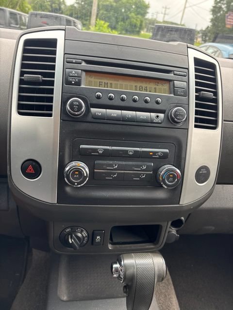 Used 2014 Nissan Xterra X AWD/4WD image 13