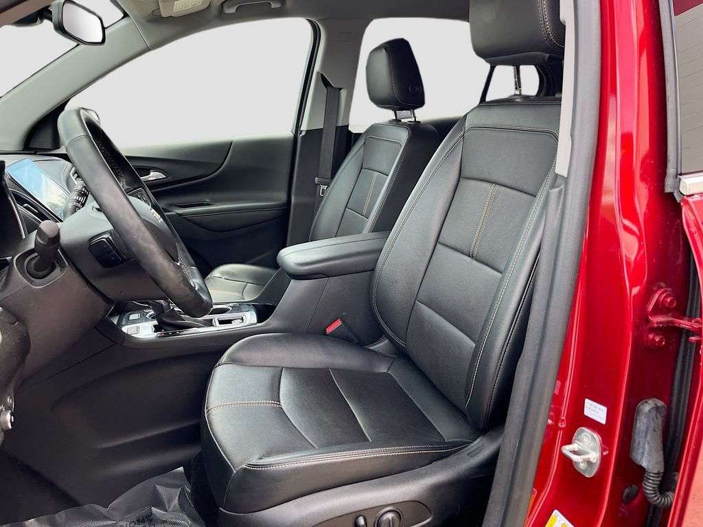 Used 2023 Chevrolet Equinox Premier AWD/4WD image 21