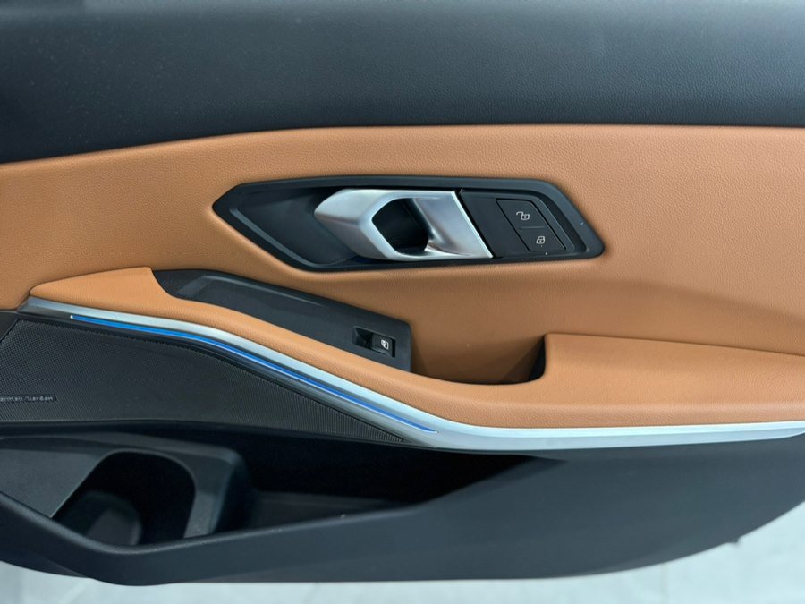 Used 2026 BMW M340i xDrive AWD/4WD image 18