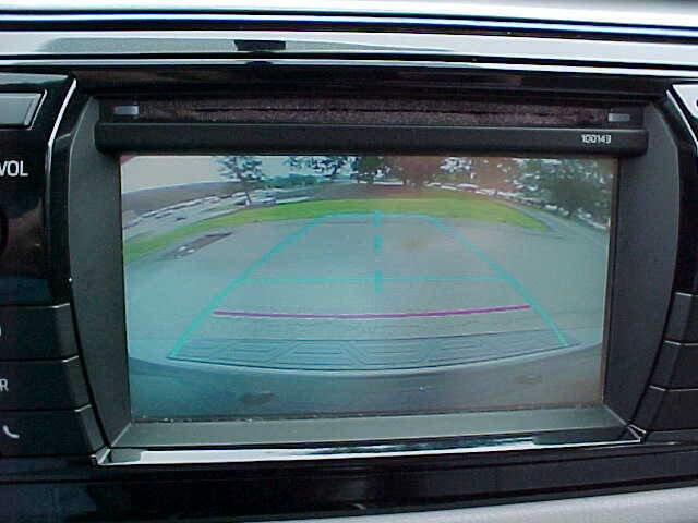 Used 2015 Toyota Corolla LE image 19