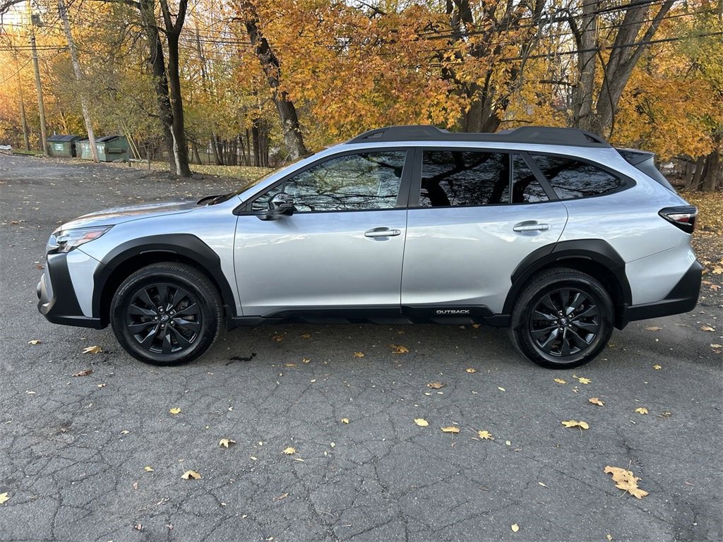 Certified 2023 Subaru Outback Onyx Edition image 5