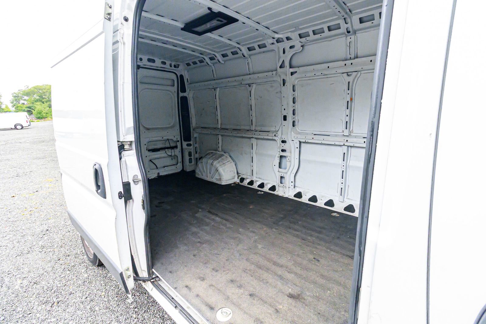 Used 2022 RAM ProMaster 2500 image 15