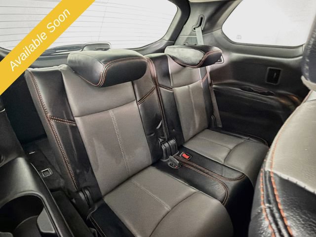Used 2020 Nissan Pathfinder SL AWD/4WD image 27