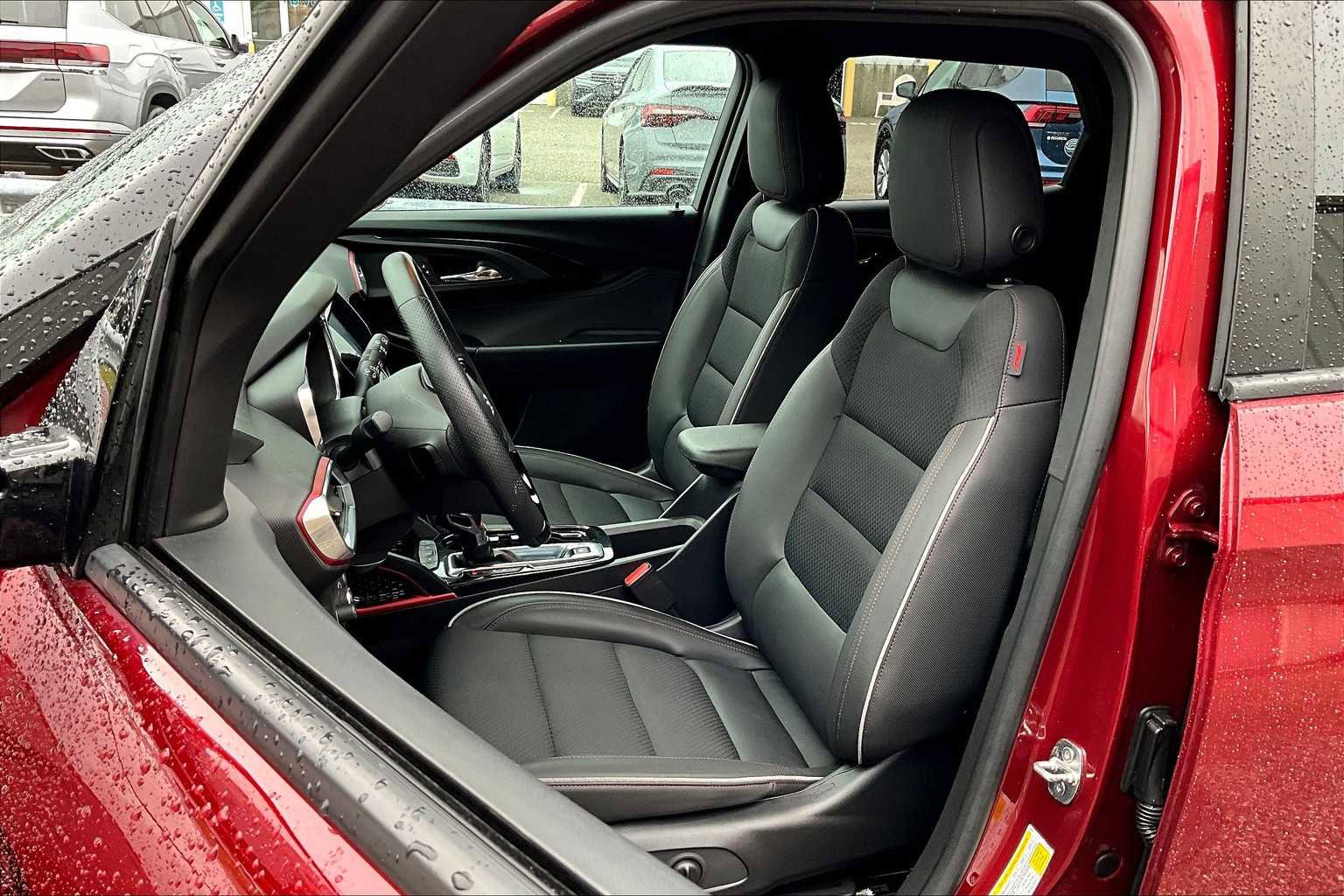 Used 2023 Chevrolet TrailBlazer RS w/ Convenience Package image 15