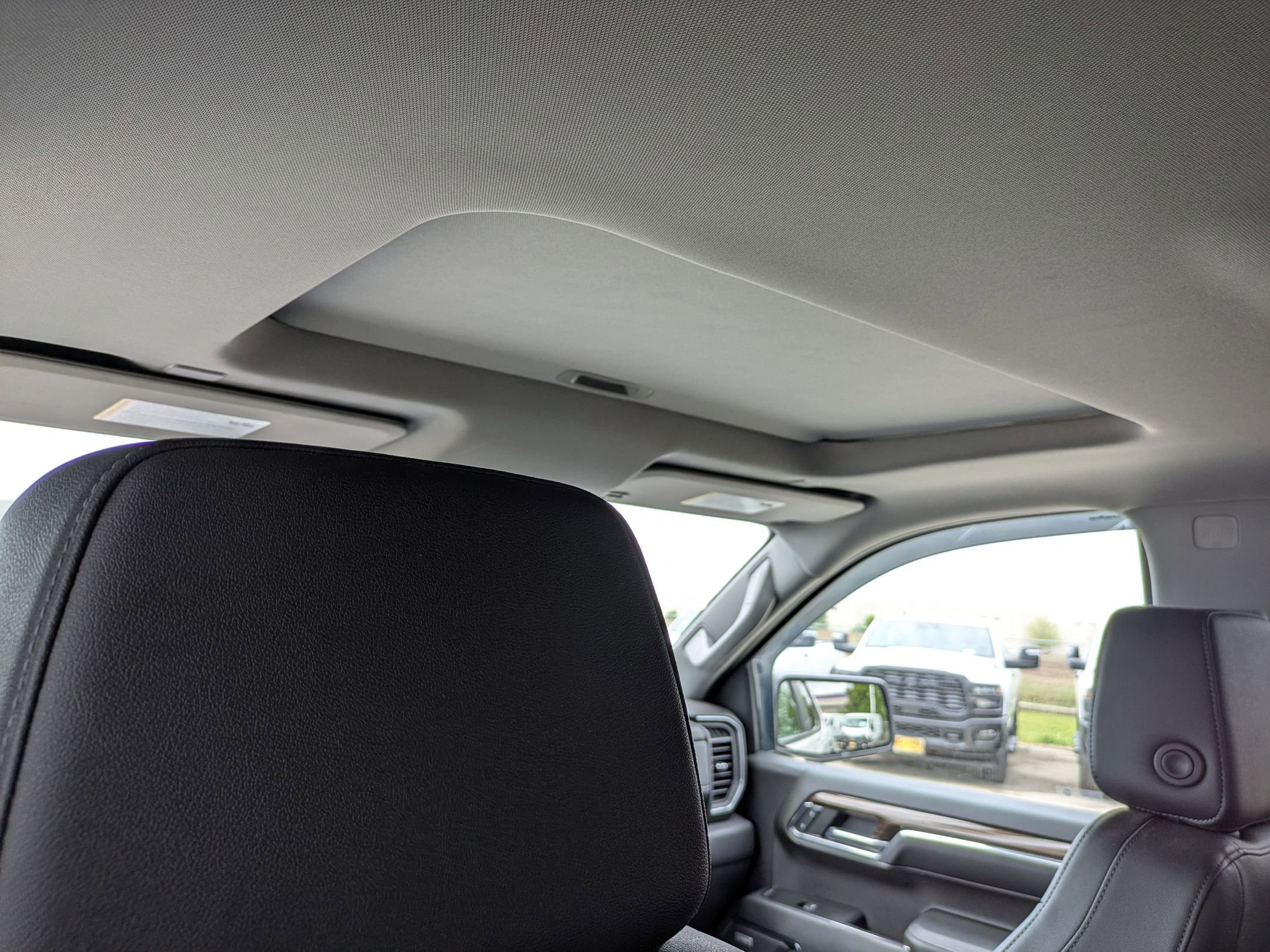 Used 2024 Chevrolet Silverado 1500 LT Trail Boss w/ LT Trail Boss Premium Package image 23