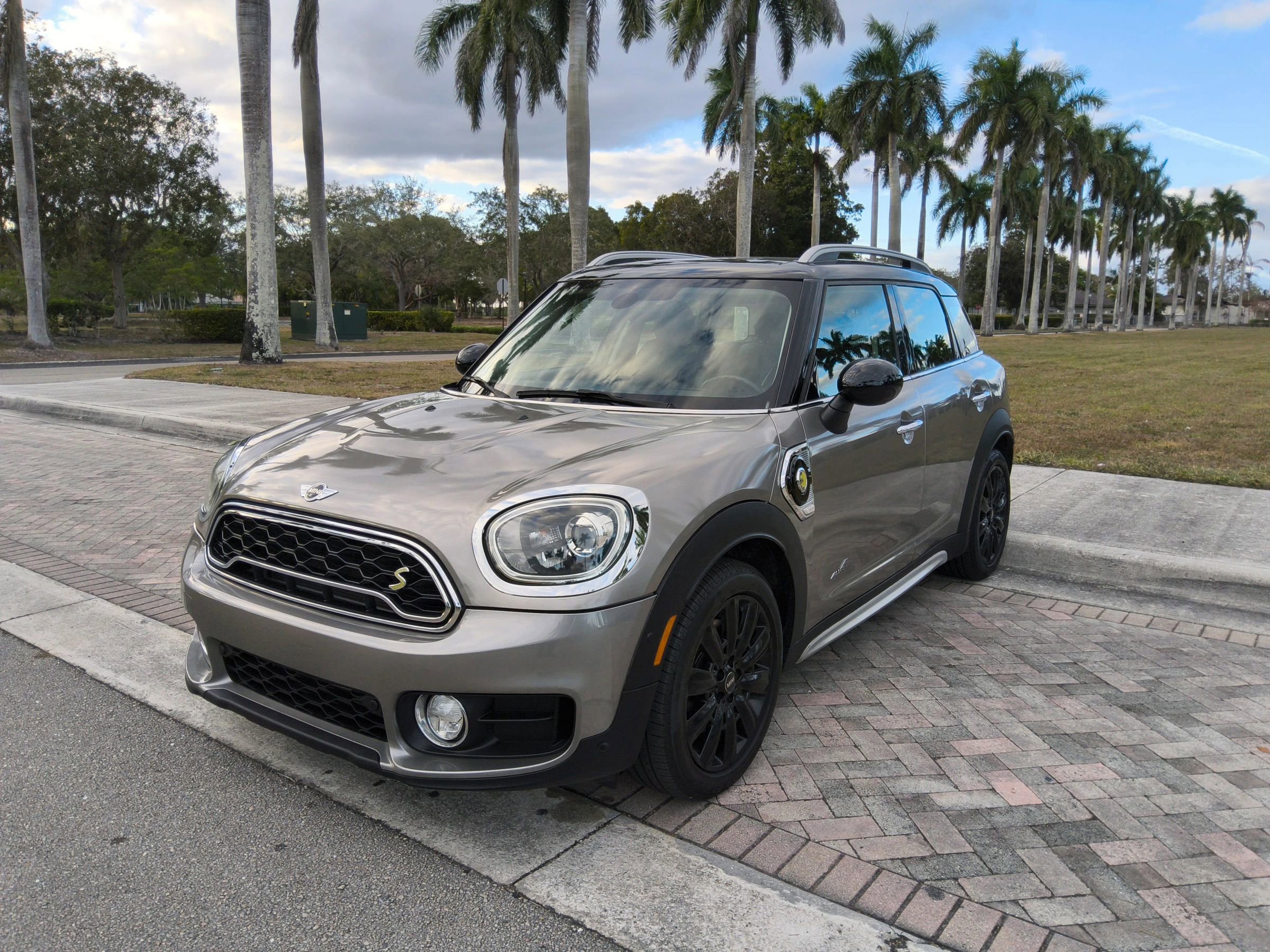 Used 2018 MINI Cooper Countryman SE image 2