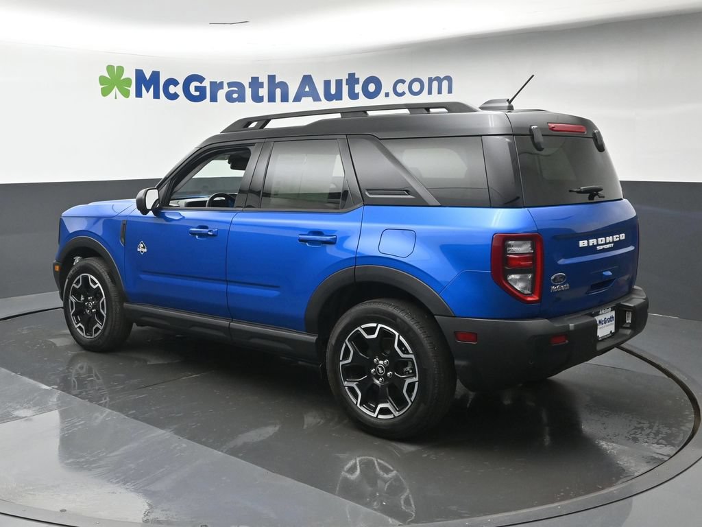 Used 2025 Ford Bronco Sport Outer Banks w/ Outer Banks Tech Package+ AWD/4WD image 24