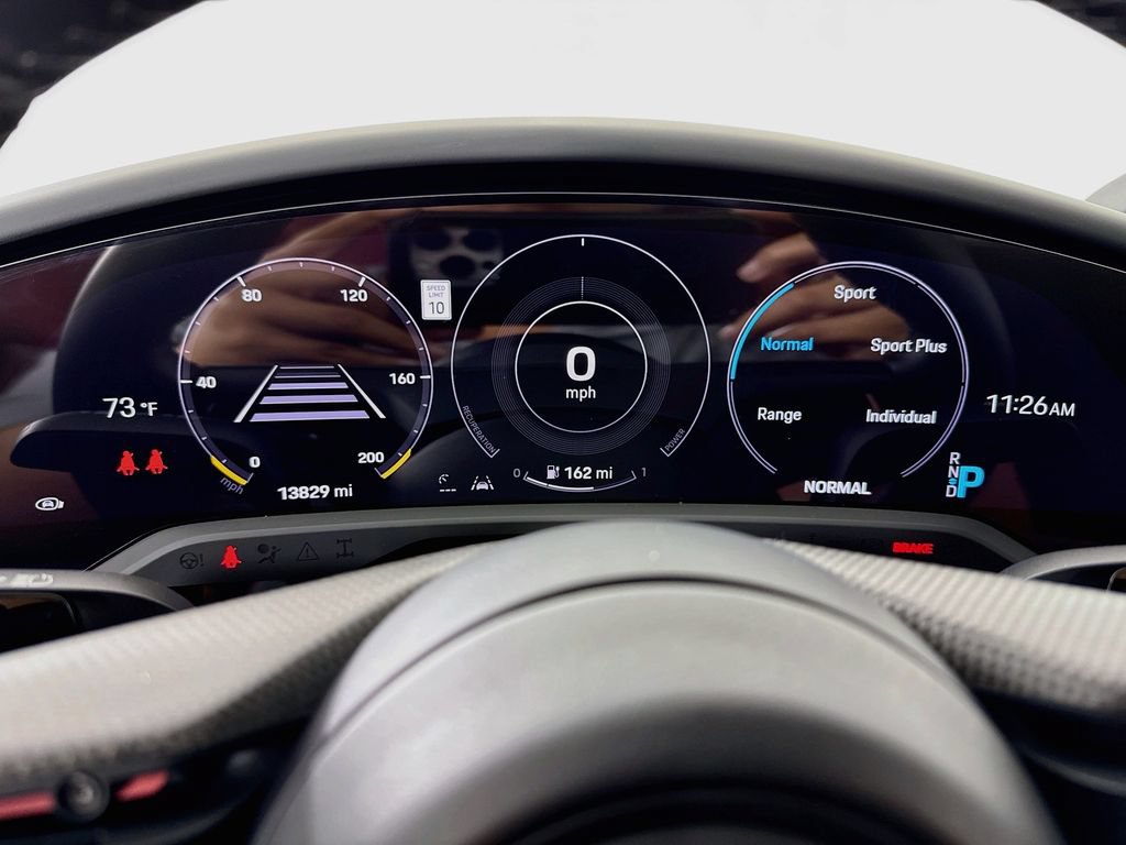 Certified 2022 Porsche Taycan GTS AWD/4WD image 16