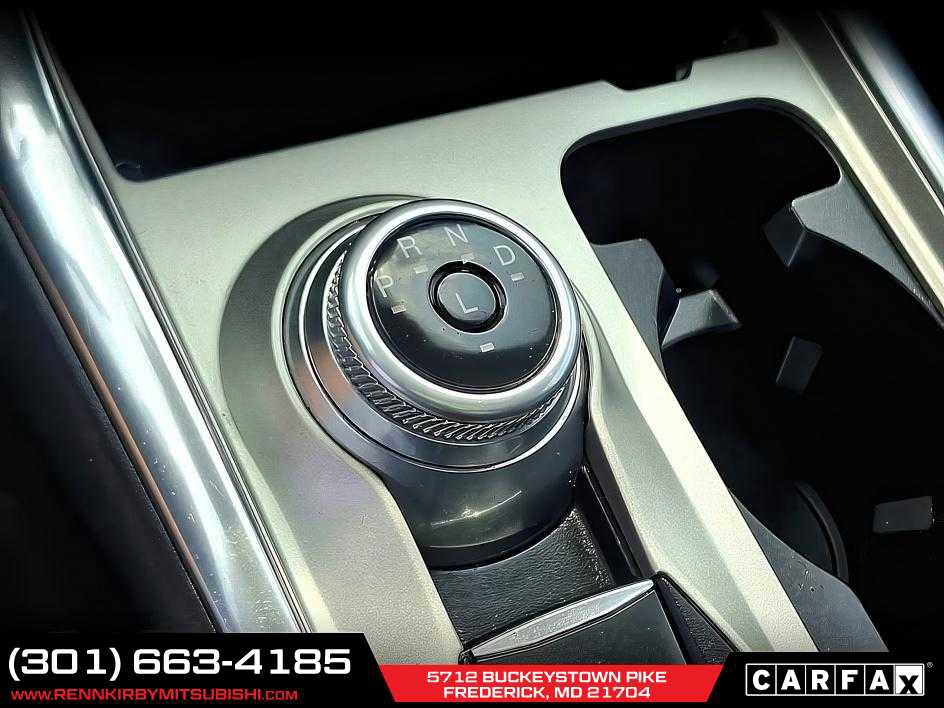 Used 2022 Ford Explorer Platinum image 18